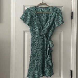 Abercrombie & Fitch wrap dress! Size S